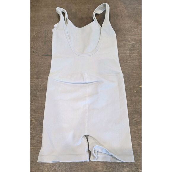 Well Being + Being Well Cream Seamless Yoga Suit Size XXS/ XS NWOT Made In USA - Picture 2 of 5